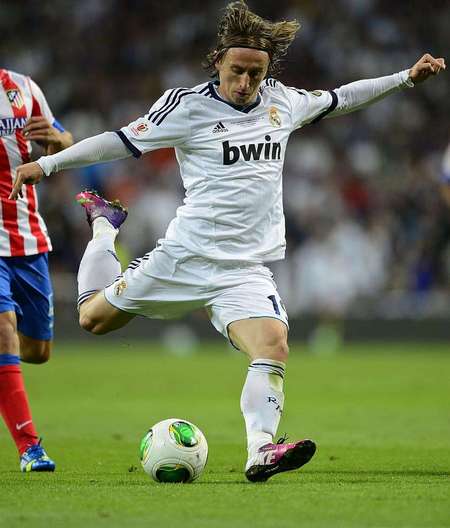 图片报：乌尔比希佩戴特制眼镜与耳罩训练，为了提高专注力