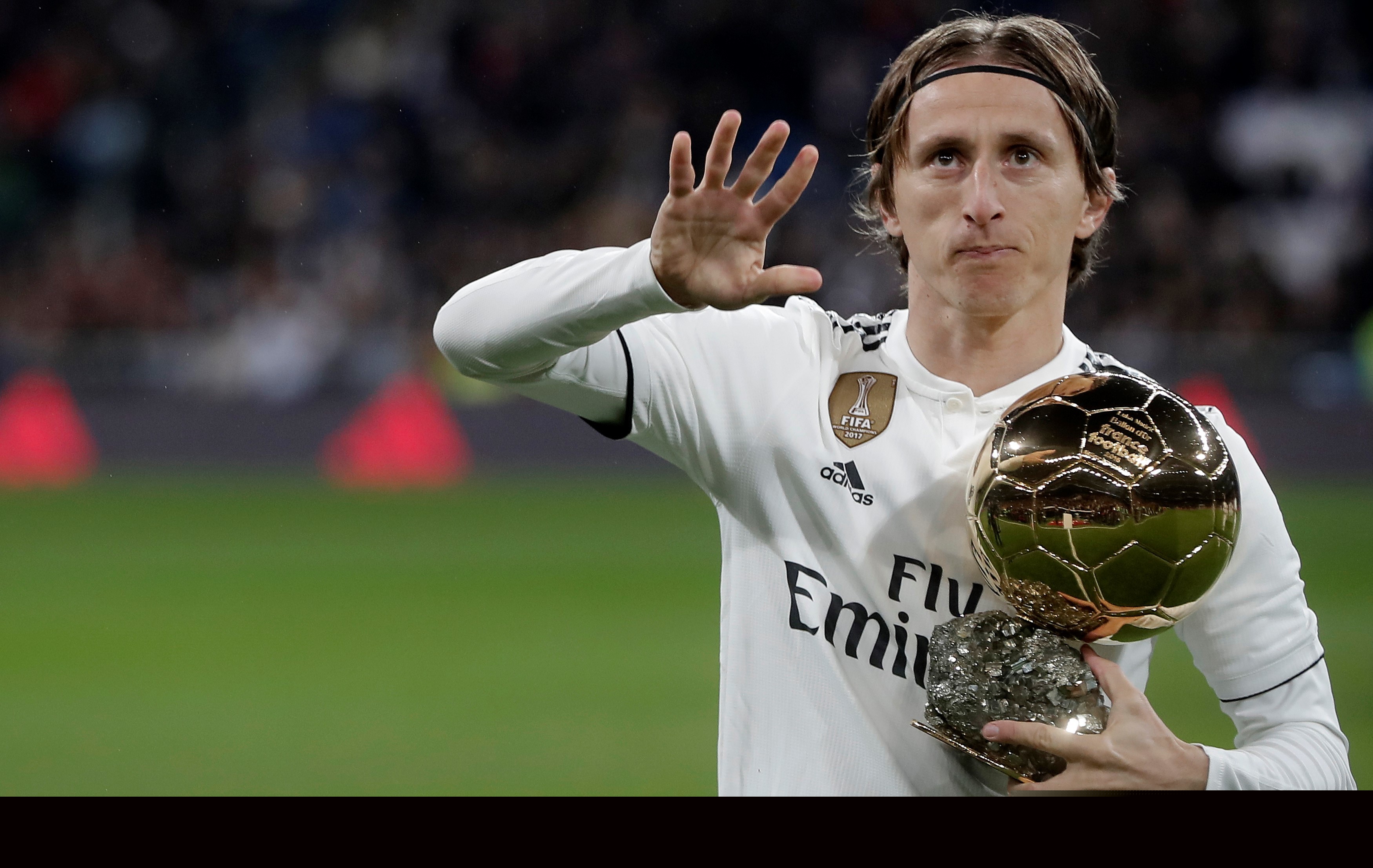 浓眉经纪人会面独行侠，要求续约或交易